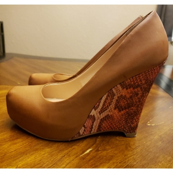 Guess Shoes - Guess Snake print wedges